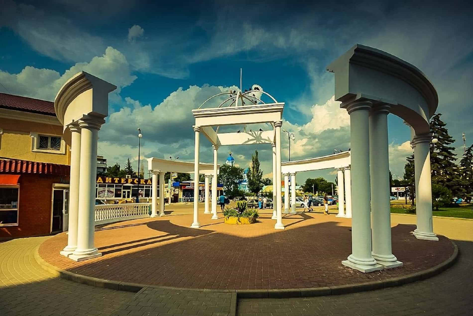 Натяжные потолки Саки